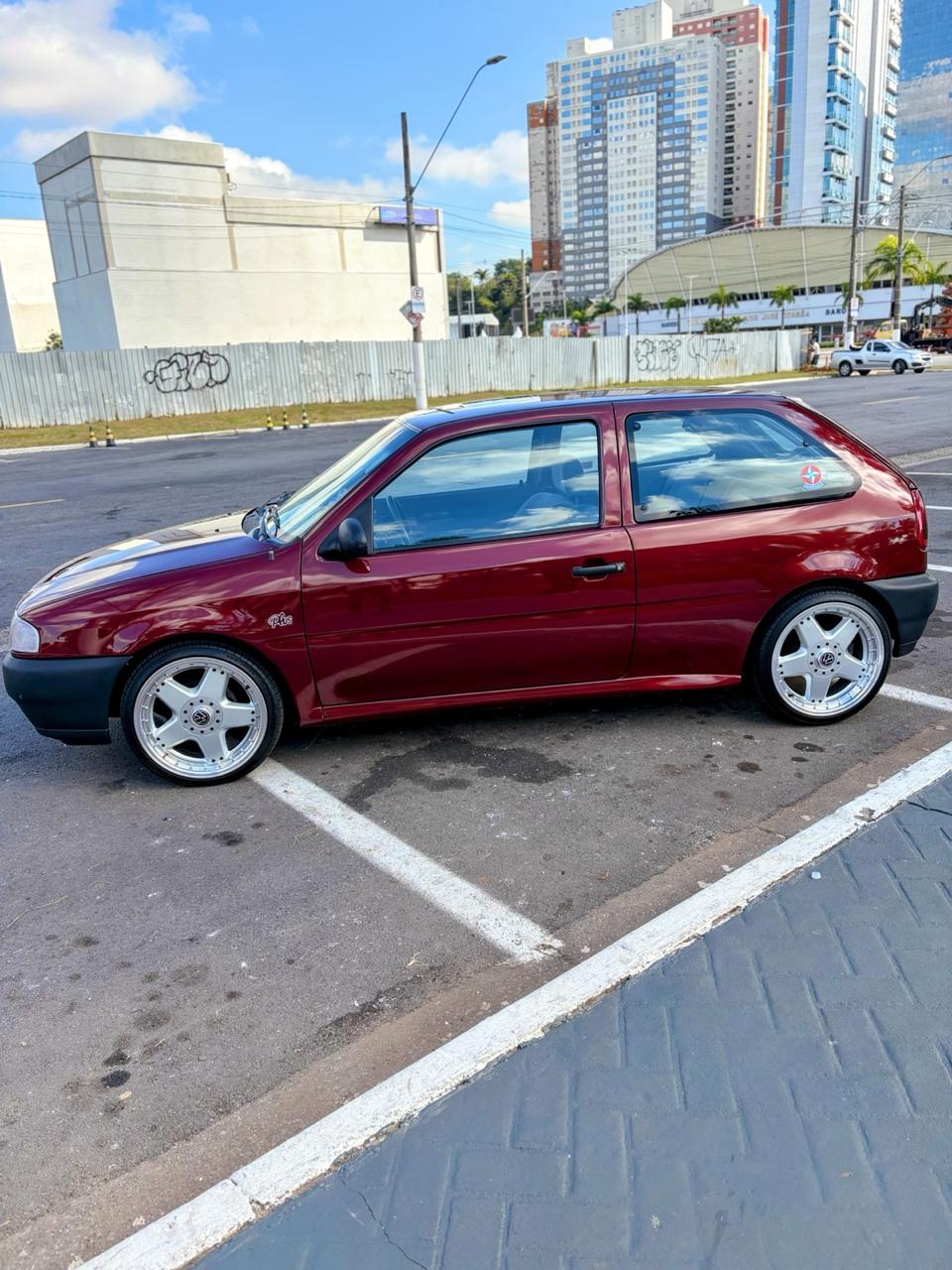 Gol Plus 1000i