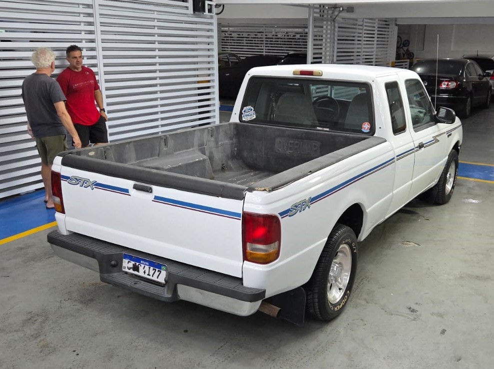 Ranger STX Cabine Estendida Branca 1997 a venda | Garage84