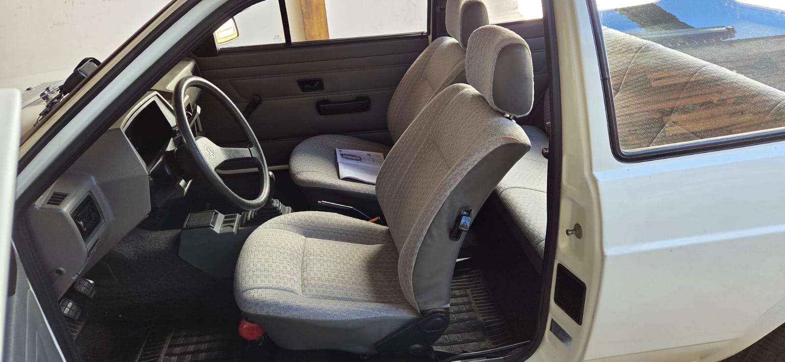 Gol 1000 1993 a venda | Garage84