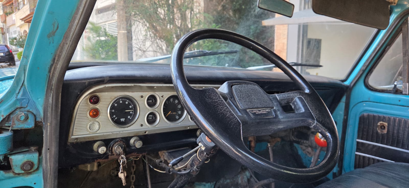 Caminhão Ford F-600 1971 a venda | Garage84