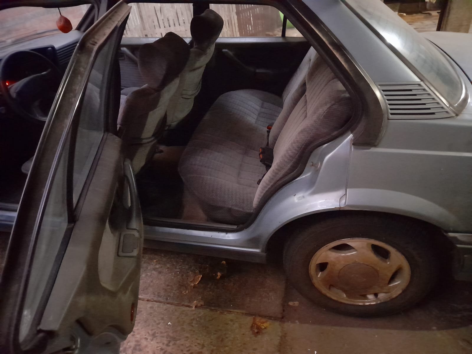 Monza Classic SE 1991 a venda | Garage84