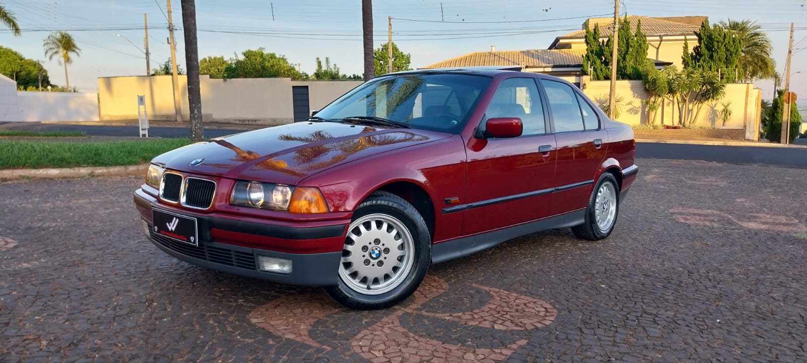 BMW 325ia Regino