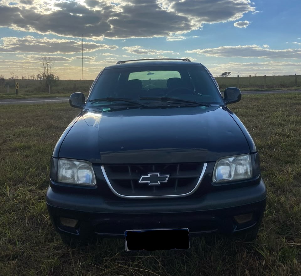 Blazer Executive 4.3 V6 2000 a venda | Garage84