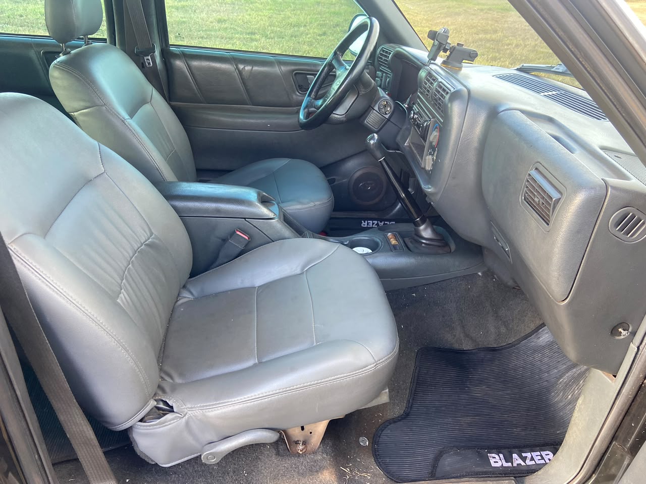 Blazer Executive 4.3 V6 2000 a venda | Garage84