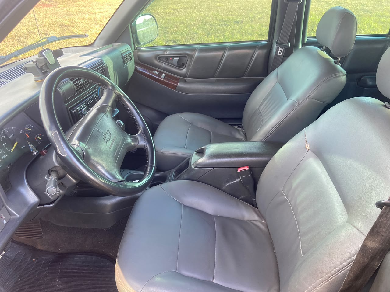 Blazer Executive 4.3 V6 2000 a venda | Garage84